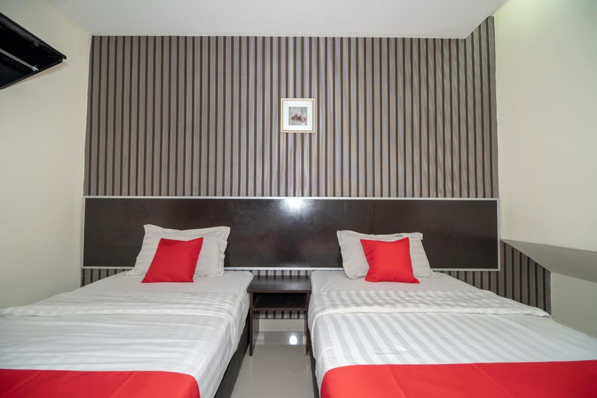 OYO 89965 Stay Inn Ii Kota Kinabalu Exterior foto
