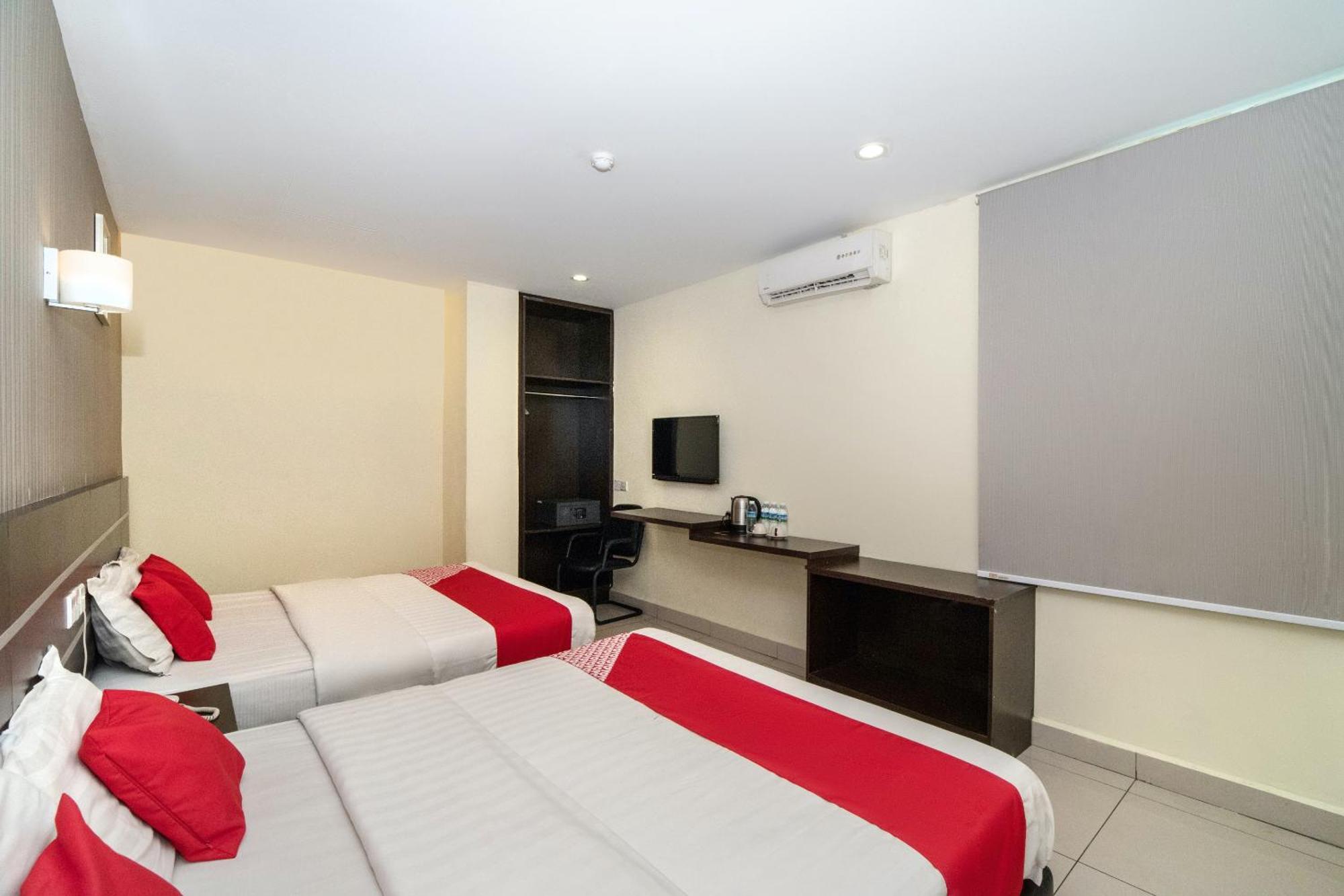 OYO 89965 Stay Inn Ii Kota Kinabalu Exterior foto